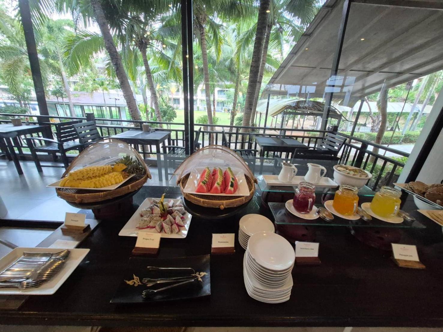 Ramada By Wyndham Aonang Krabi Hotel Buitenkant foto